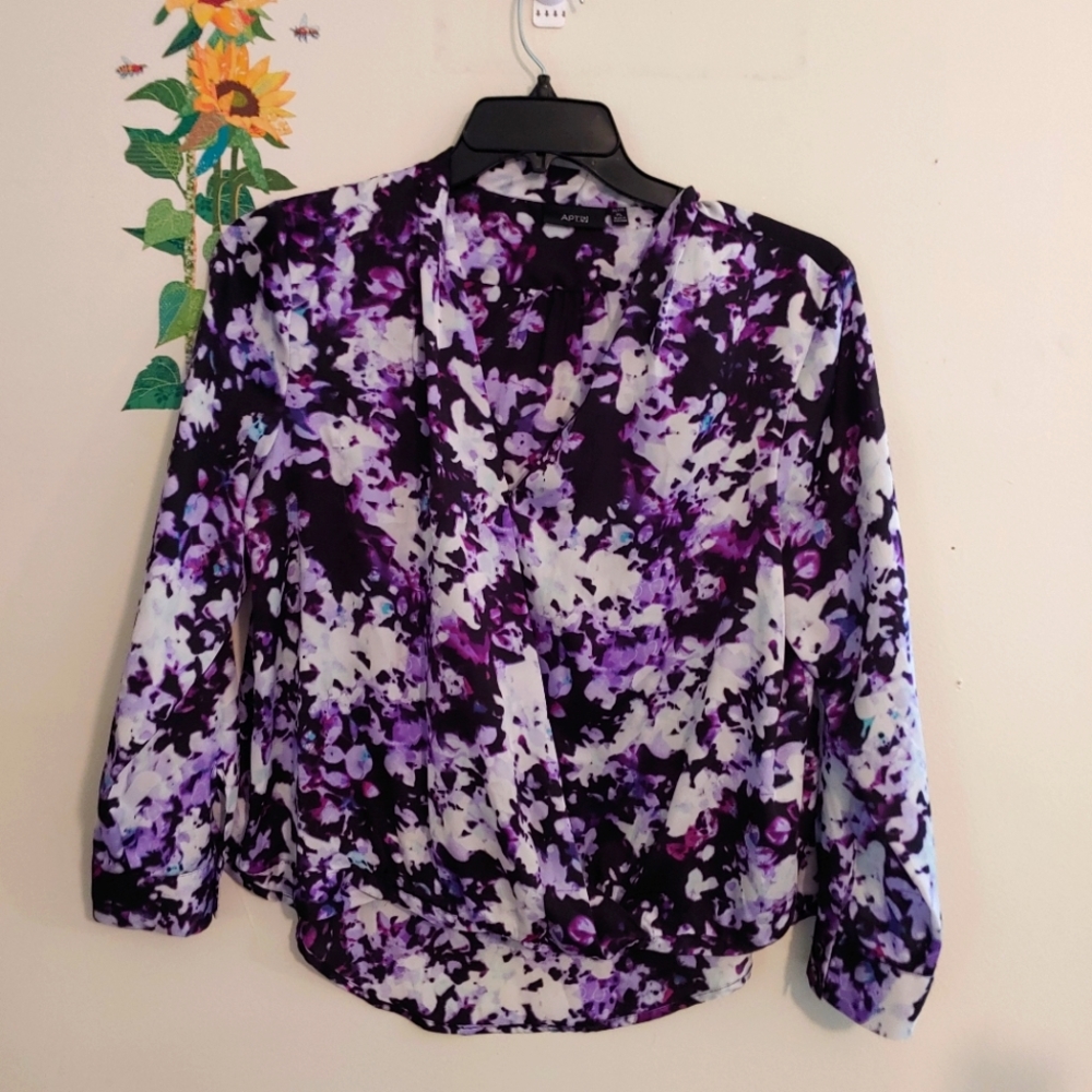 Apt. 9 Blouse , size LP-SALE